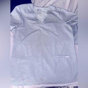 FIGS Casma Three-Pocket Scrub Top